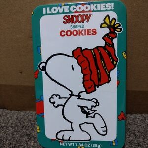 Peanuts Collectible Metal Box With Snoopy Shaped Cookies
